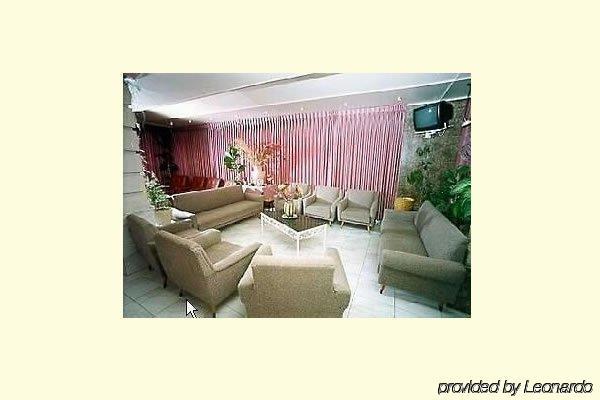 Alcazar Hotel 예루살렘 내부 사진